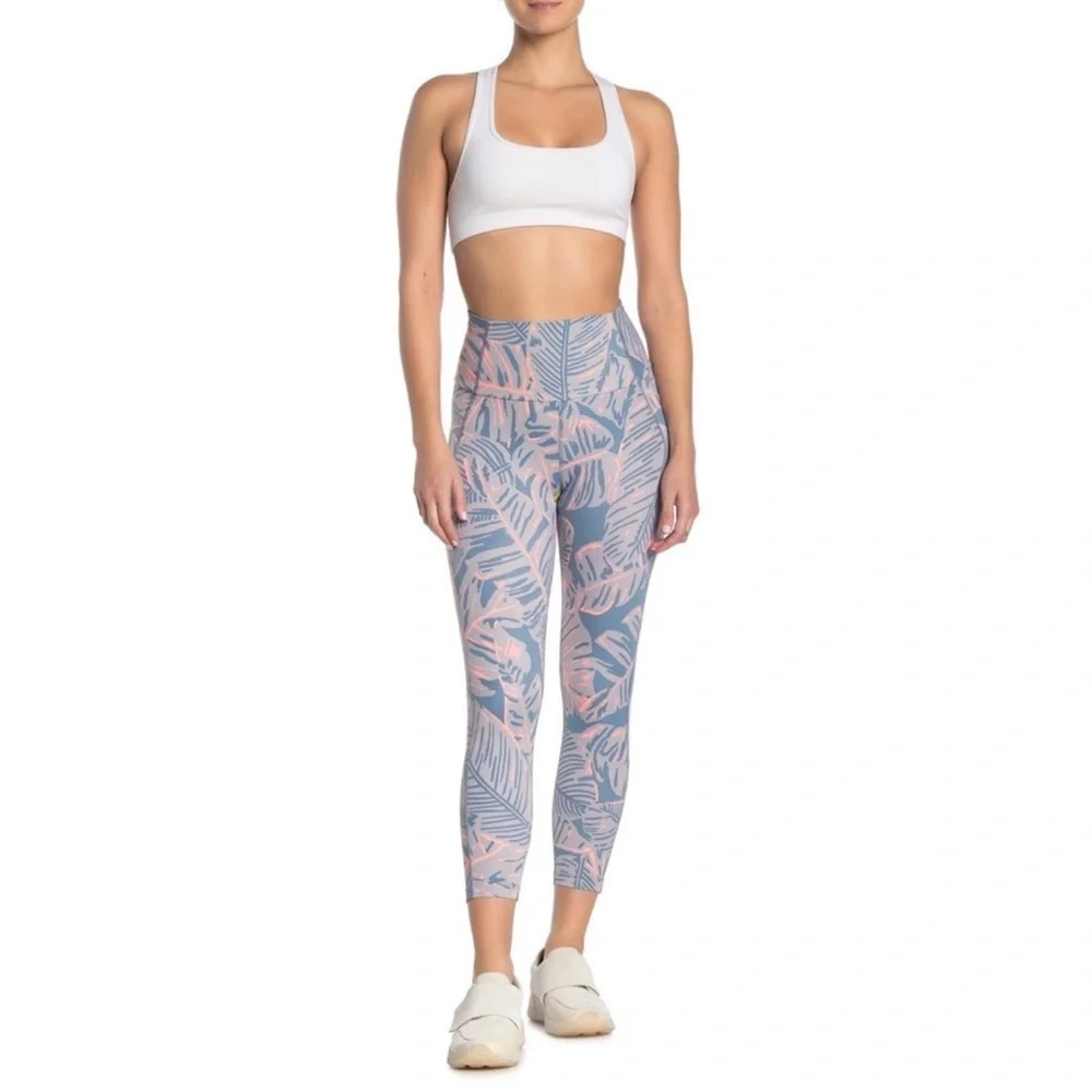 Maaji Activewear Palm Print Pink Blue Grey Crop Leggings High Rise Capri Dazeful